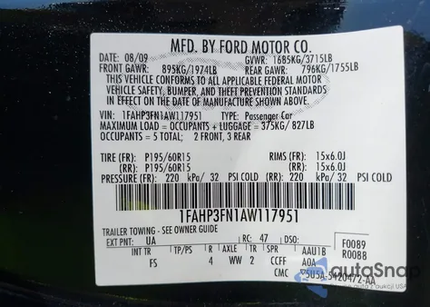 2010 Ford Focus Se z USA, uszkodzony, nr VIN 1FAHP3FN1AW117951